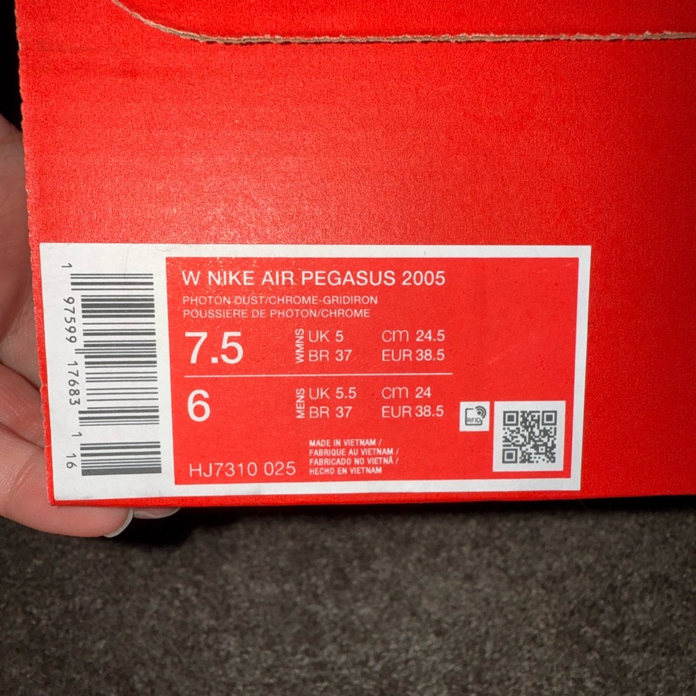 Nike Air Pegasus 2005 Red Box